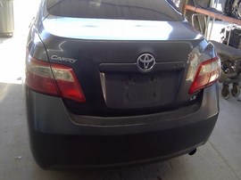 2007 TOYOTA CAMRY, GRAY, LE MODEL, 2.4L, AT.  Z26437